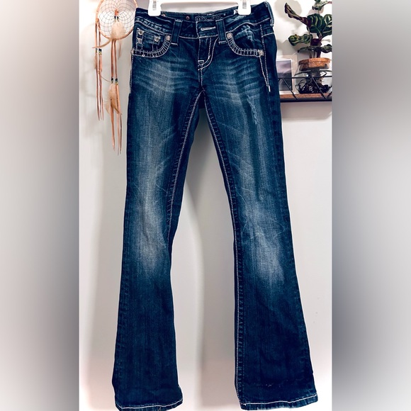 Buckle Miss Me / Vintage Denim / Boot Cut / Blue Jeans / 26 - Picture 2 of 10